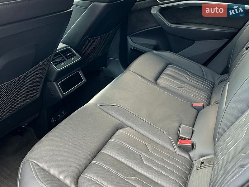 Позашляховик / Кросовер Audi e-tron 2021 в Харкові