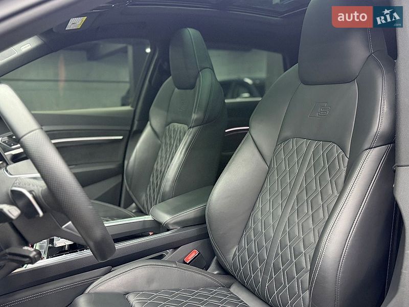 Внедорожник / Кроссовер Audi e-tron 2022 в Черновцах