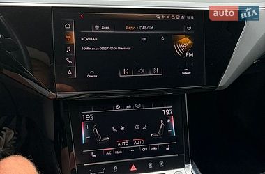 Позашляховик / Кросовер Audi e-tron 2019 в Чернівцях