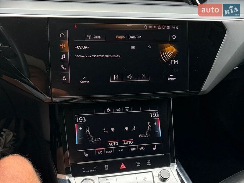 Позашляховик / Кросовер Audi e-tron 2019 в Чернівцях
