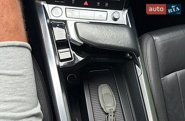 Позашляховик / Кросовер Audi e-tron 2019 в Чернівцях