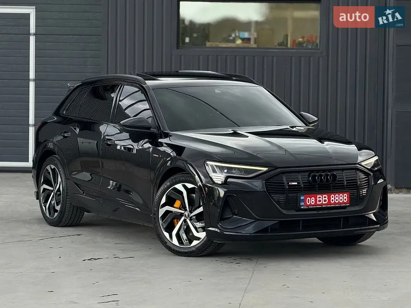 Audi e-tron 2021