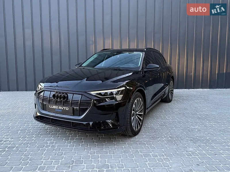 Audi e-tron 2019