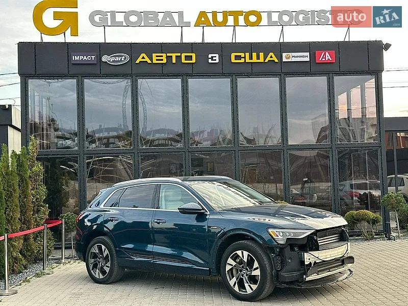 Audi e-tron