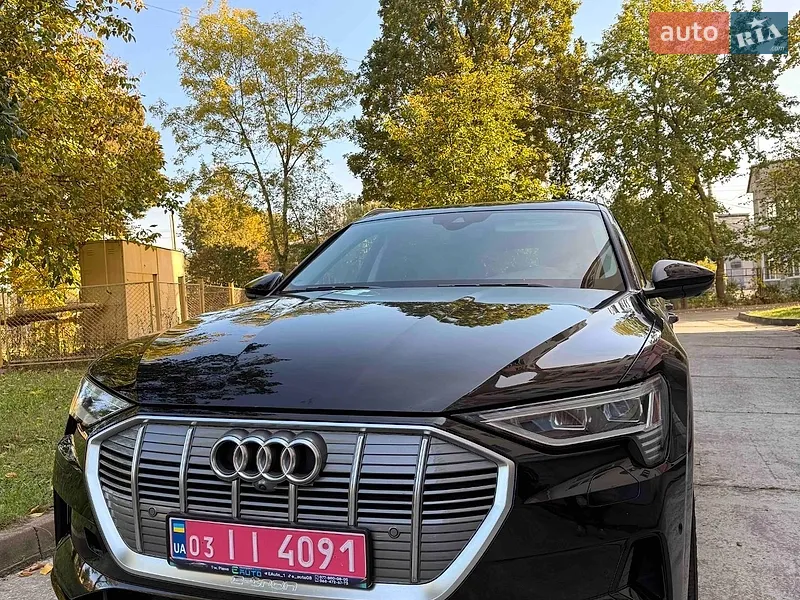 Audi e-tron