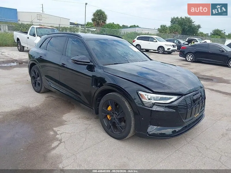 Audi e-tron
