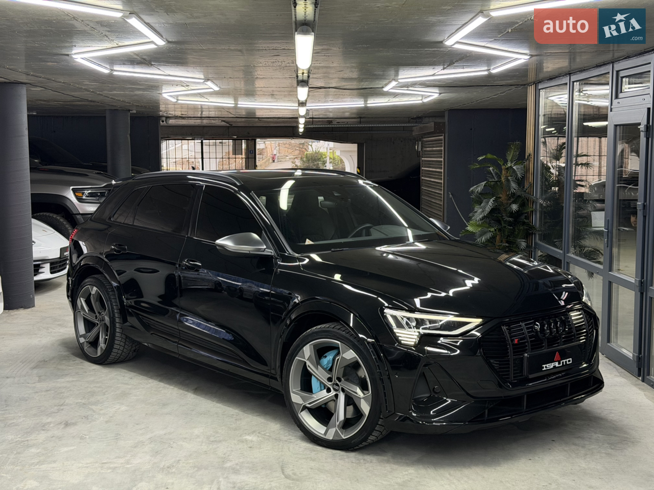 2022 Audi e-tron S - фото 1