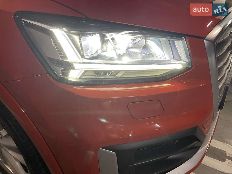 Позашляховик / Кросовер Audi Q2 2016 в Києві фото 13 Позашляховик / Кросовер Audi Q2 2016 в Києві