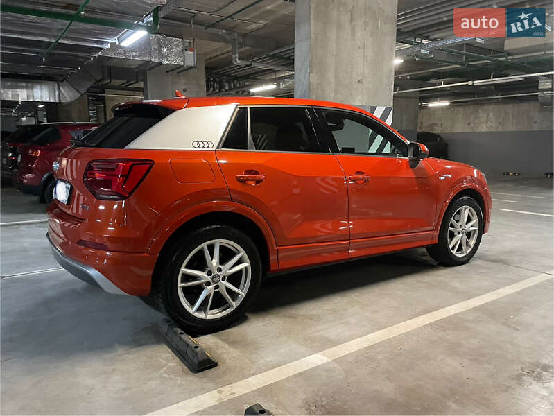Позашляховик / Кросовер Audi Q2 2016 в Києві фото 2 Позашляховик / Кросовер Audi Q2 2016 в Києві