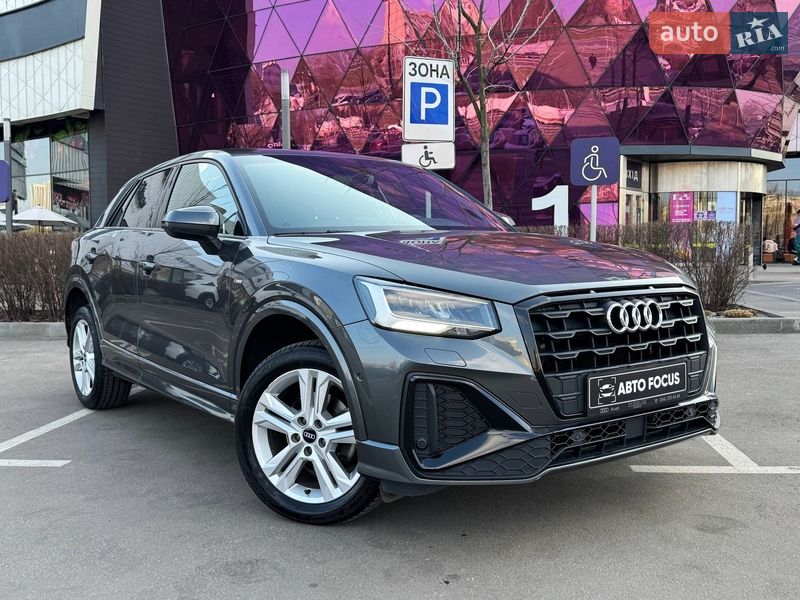 Audi Q2
