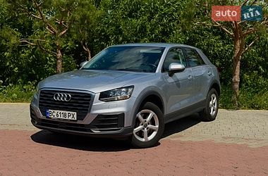 Позашляховик / Кросовер Audi Q2 2018 в Чернівцях