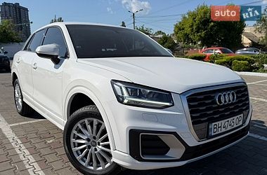 Audi Q2  2017