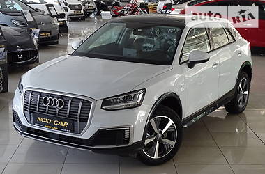 Audi Q2L e-tron  2021