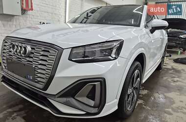 Audi Q2L e-tron 2022