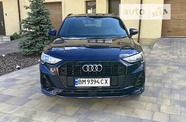 Audi Q3  2021