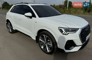 Audi Q3  2022
