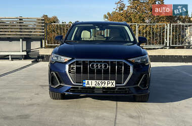Audi Q3  2021
