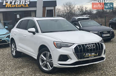 Audi Q3  2021