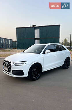 Audi Q3  2015