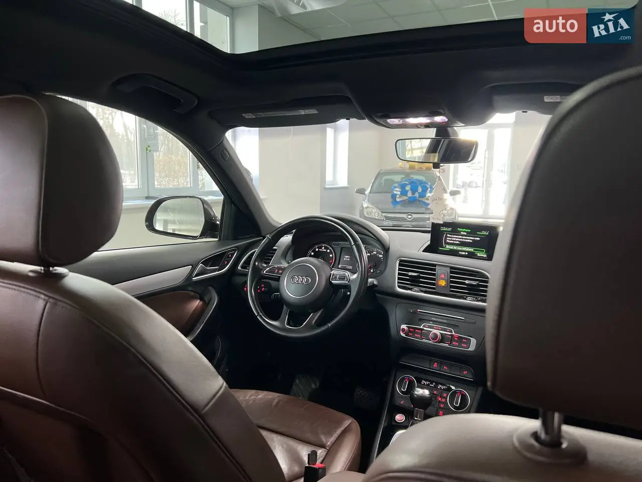2016 Audi Q3 - мініатюра 2
