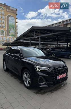Audi Q3  2022
