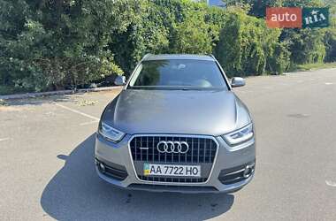 Audi Q3  2011
