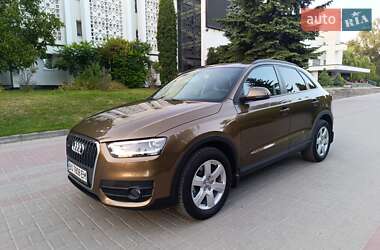 Audi Q3  2012