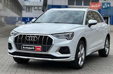 Audi Q3  2021