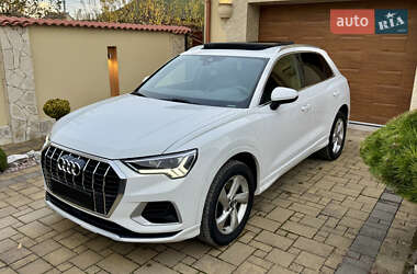Audi Q3  2021