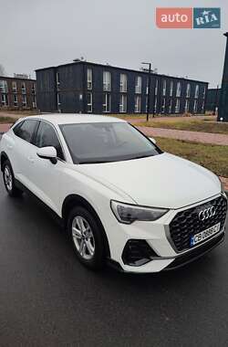 Audi Q3 2021