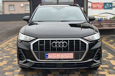 Audi Q3  2022