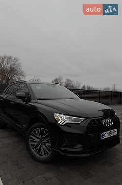 Audi Q3 2021