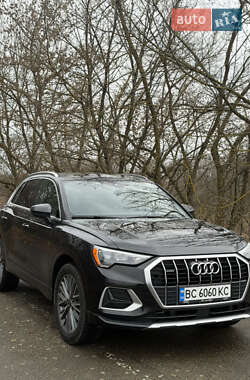 Audi Q3  2021
