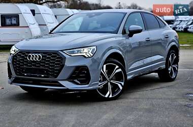 Audi Q3  2022