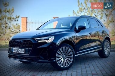 Audi Q3  2023