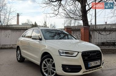 Audi Q3  2012