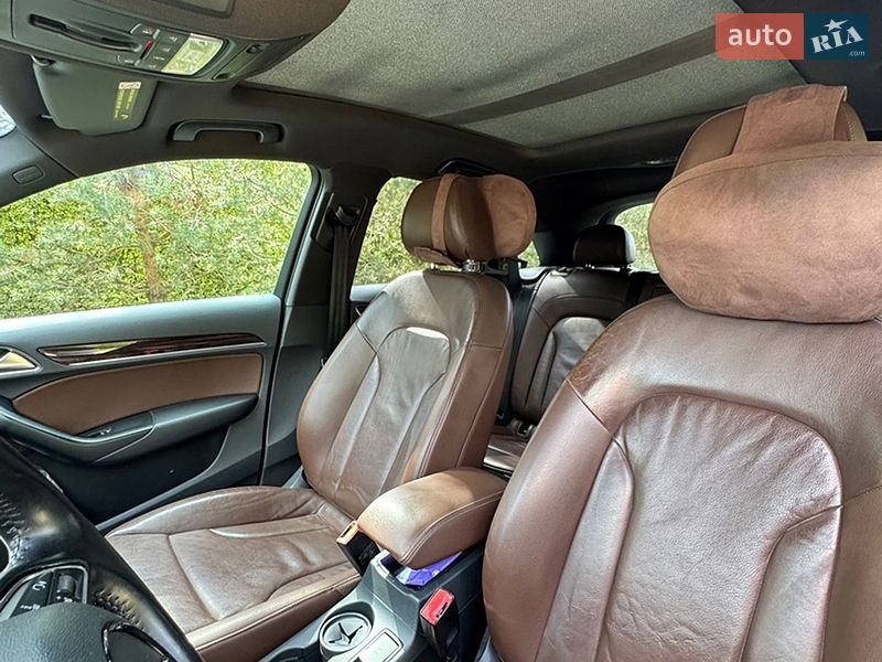 Внедорожник / Кроссовер Audi Q3 2015 в Львове