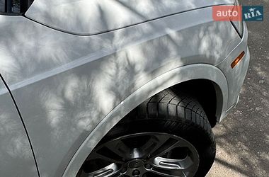 Внедорожник / Кроссовер Audi Q3 2015 в Львове