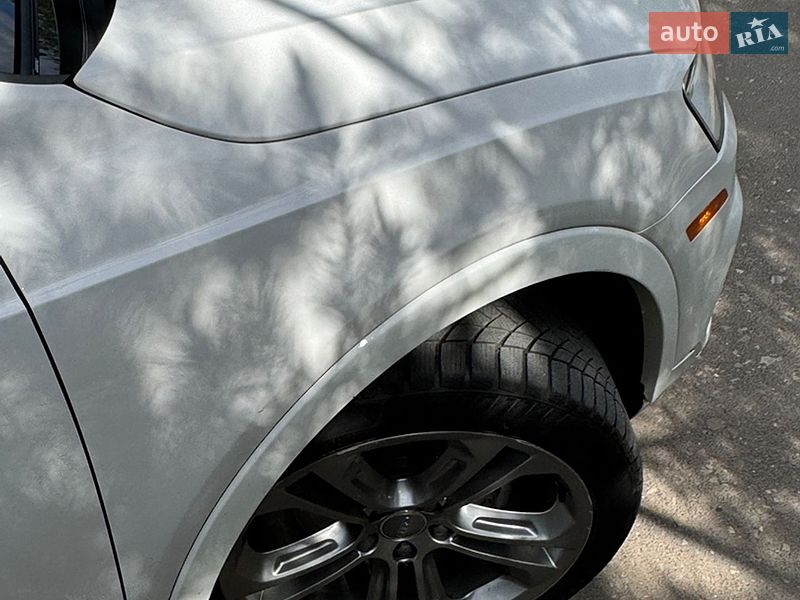 Внедорожник / Кроссовер Audi Q3 2015 в Львове