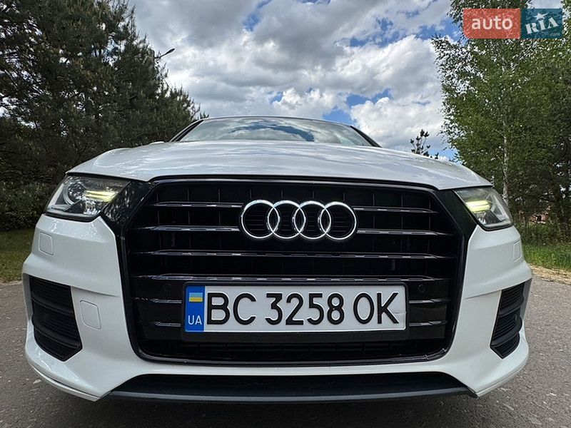 Внедорожник / Кроссовер Audi Q3 2015 в Львове