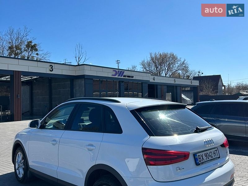 Позашляховик / Кросовер Audi Q3 2012 в Вінниці