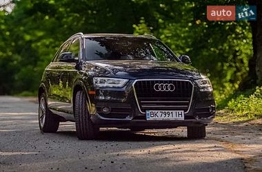 Внедорожник / Кроссовер Audi Q3 2015 в Львове