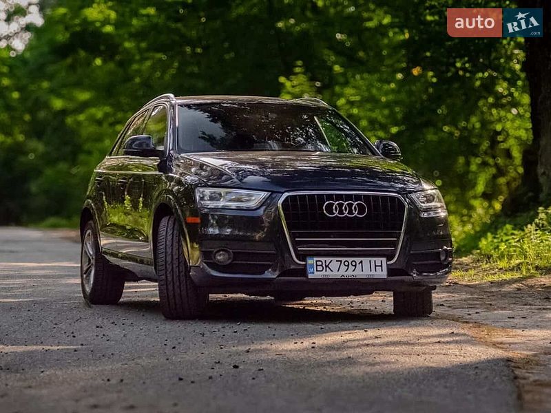Внедорожник / Кроссовер Audi Q3 2015 в Львове