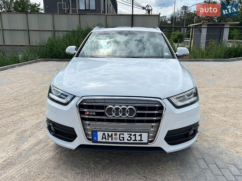 Позашляховик / Кросовер Audi Q3 2015 в Вінниці