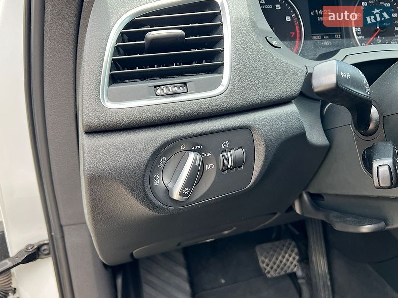 Позашляховик / Кросовер Audi Q3 2015 в Вінниці