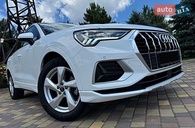 Внедорожник / Кроссовер Audi Q3 2024 в Днепре