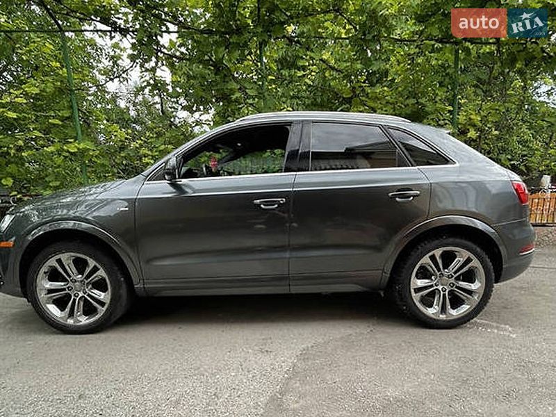 Внедорожник / Кроссовер Audi Q3 2018 в Ивано-Франковске