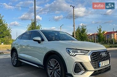 Audi Q3 2021