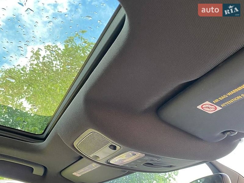 Позашляховик / Кросовер Audi Q3 2015 в Львові