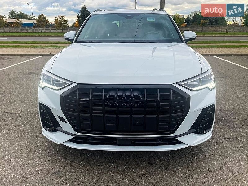Внедорожник / Кроссовер Audi Q3 2023 в Львове фото Внедорожник / Кроссовер Audi Q3 2023 в Львове
